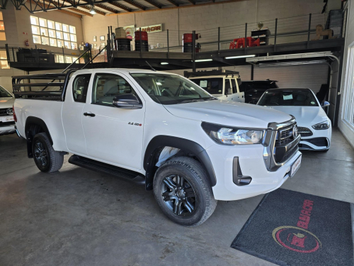 Pre-owned Toyota HILUX 4X2 GD-6 2X4 EXTENDED CAB for sale in 