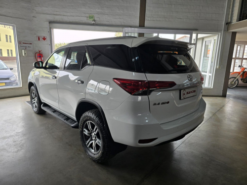 Toyota Fortuner 2.4 GD-6 4X4 A/T in Namibia