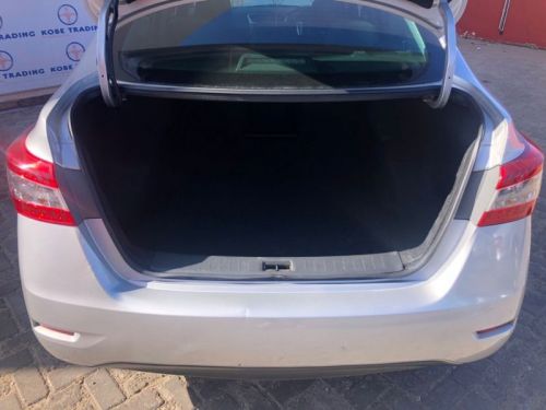 Nissan Slyphy 1.8  Executive in Namibia