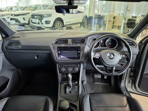 Volkswagen Tiguan Allspace 1.4 TSI R-line DSG in Namibia