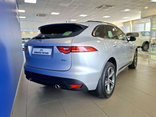 Jaguar F-Pace 3.0D AWD R-Sport 221KW in Namibia
