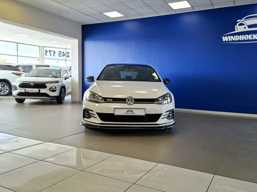 Volkswagen Golf 7.5 GTi 2.0 TSI DSG in Namibia