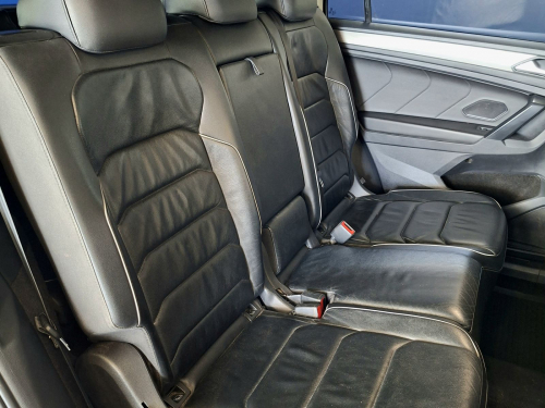 Volkswagen Tiguan Allspace 1.4 TSI R-line DSG in Namibia