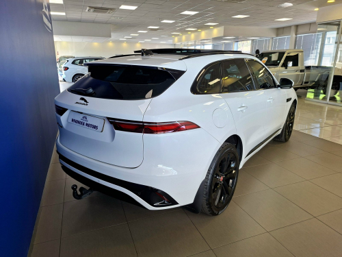 Jaguar F-Pace 2.0D SE R-Dynamic (D200) in Namibia