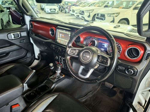 Jeep Wrangler Unlimited 3.6 Rubicon V6 in Namibia