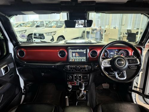 Jeep Wrangler Unlimited 3.6 Rubicon V6 in Namibia