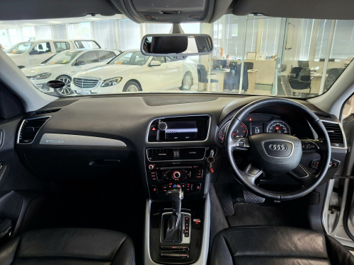 Audi Q5 2.0 TDI Quattro S-Tronic in Namibia