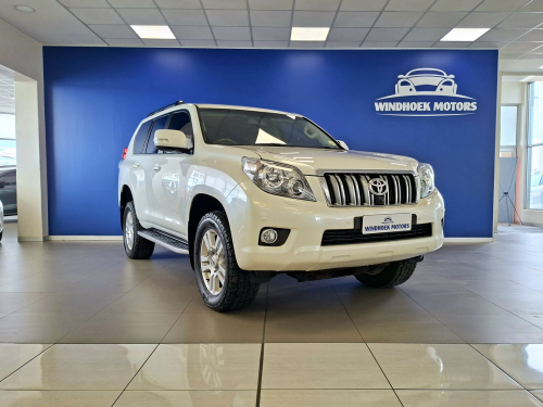 Toyota Prado 4.0 VX Automatic AWD in Namibia