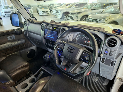 Toyota Land Cruiser 79 4.5D Double Cab Manual in Namibia