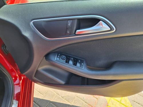 Mercedes-Benz B180 A/T  Import in Namibia