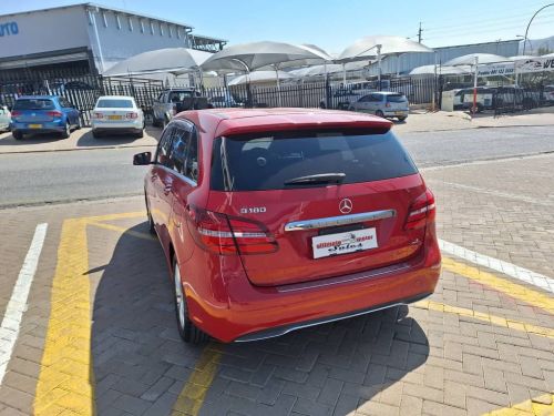 Mercedes-Benz B180 A/T  Import in Namibia