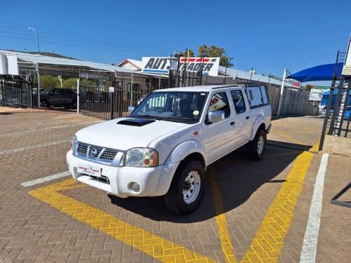 Nissan Np300 2.5 Tdi 4x4 P/u D/c DEAL ASSISTANCE in Namibia