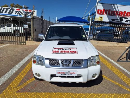 Nissan Np300 2.5 Tdi 4x4 P/u D/c DEAL ASSISTANCE in Namibia