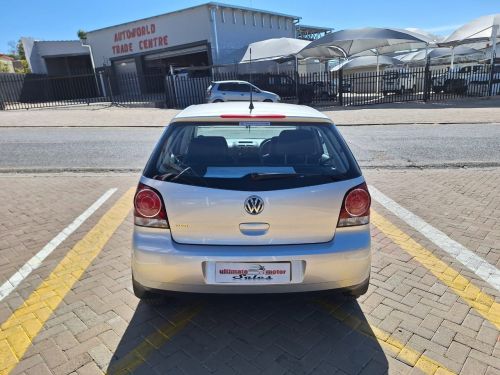Volkswagen Polo Vivo 1.4 Trendline 5DR DEAL ASSISTANS in Namibia