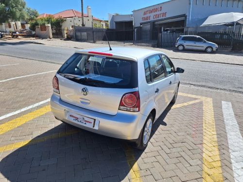 Volkswagen Polo Vivo 1.4 Trendline 5DR DEAL ASSISTANS in Namibia