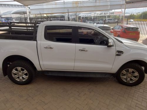 Ford Ranger D XLT in Namibia