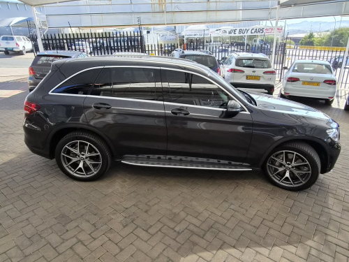 Mercedes-Benz GLC 300 4Matic in Namibia
