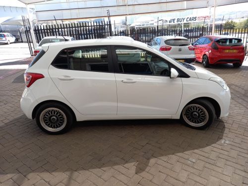 Hyundai Grand I10 Fluid in Namibia
