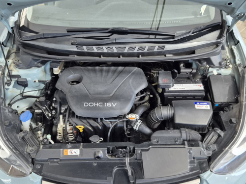Hyundai Elantra Premium in Namibia