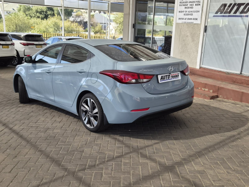 Hyundai Elantra Premium in Namibia