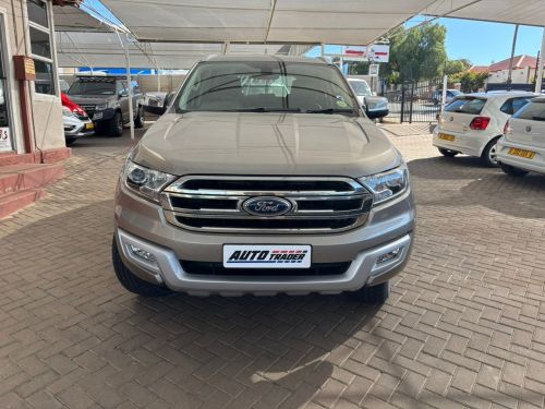 Ford Everest XLT TDCI in Namibia