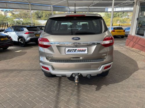 Ford Everest XLT TDCI in Namibia