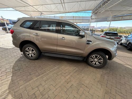 Ford Everest XLT TDCI in Namibia