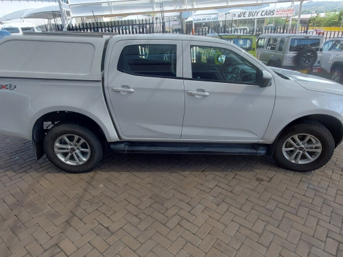 Isuzu D-Max DDI LS in Namibia