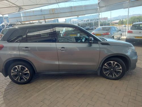 Suzuki Vitara T GLX in Namibia