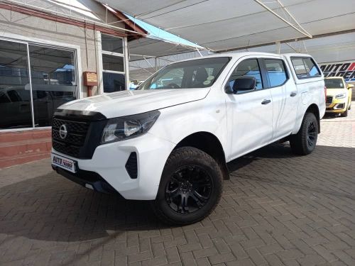 Nissan Navara SE in Namibia