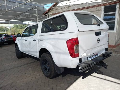 Nissan Navara SE in Namibia