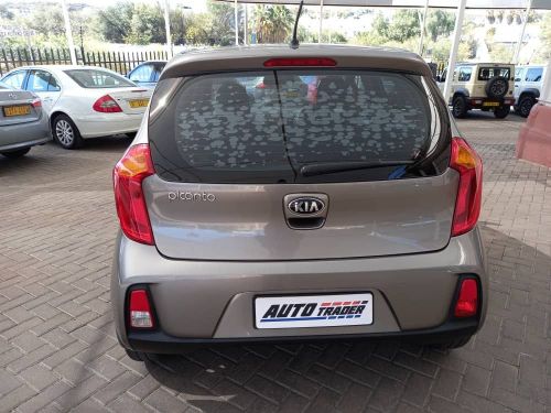 Kia Picanto LX in Namibia