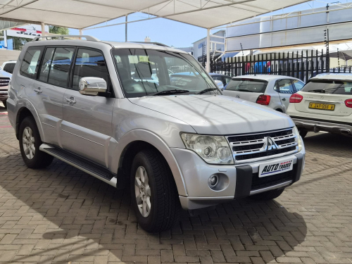 Mitsubishi Pajero GLS in Namibia