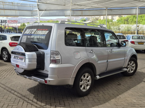 Mitsubishi Pajero GLS in Namibia