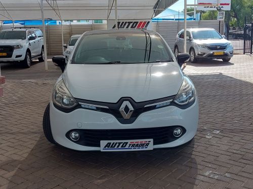 Renault Clio Dynamique in Namibia