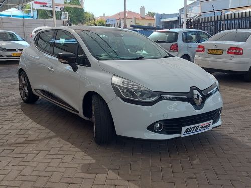Renault Clio Dynamique in Namibia