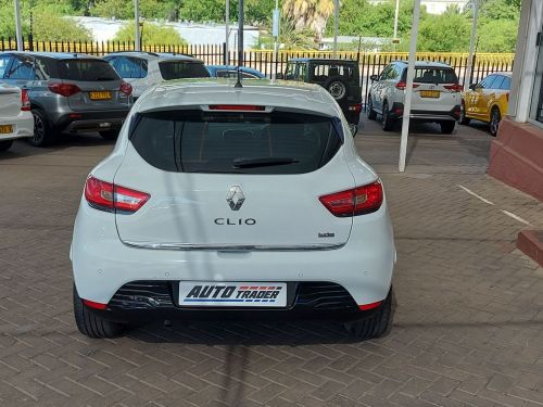 Renault Clio Dynamique in Namibia