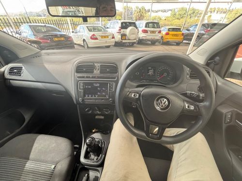 Volkswagen Polo Vivo Comfortline in Namibia