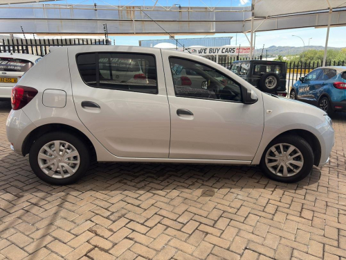 Renault Sandero Expression in Namibia