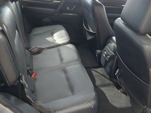 Mitsubishi Pajero GLS in Namibia