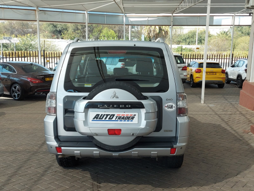 Mitsubishi Pajero GLS in Namibia