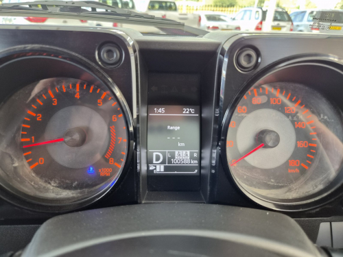 Suzuki Jimny GLX in Namibia