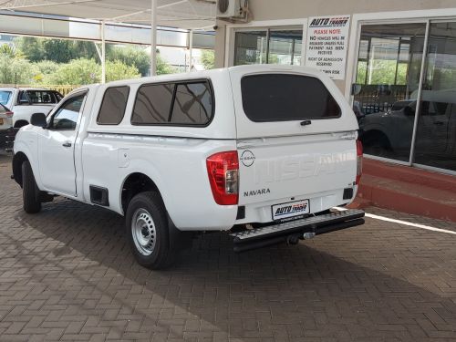 Nissan Navara LE in Namibia
