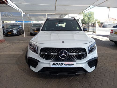 Mercedes-Benz GLB 220D 4Matic in Namibia