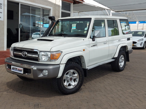 Pre-owned Toyota Land Cruiser for sale in 
