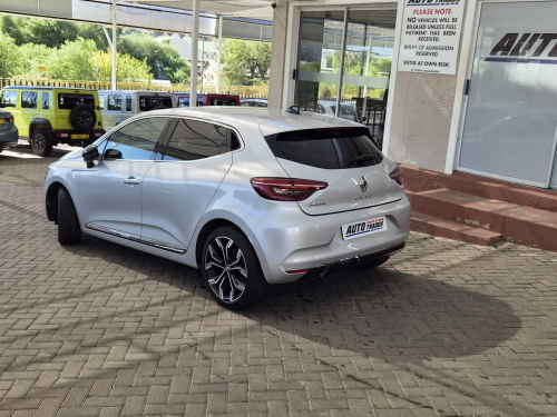 Renault Clio Intens Turbo in Namibia