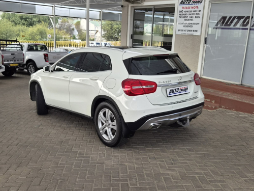 Mercedes-Benz GLA 220 D in Namibia