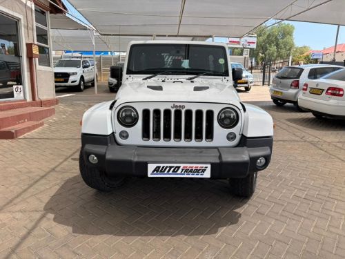 Jeep Wrangler Sahara Unltd V6 in Namibia