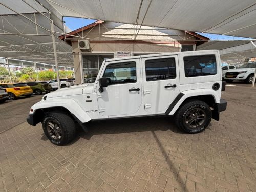Jeep Wrangler Sahara Unltd V6 in Namibia