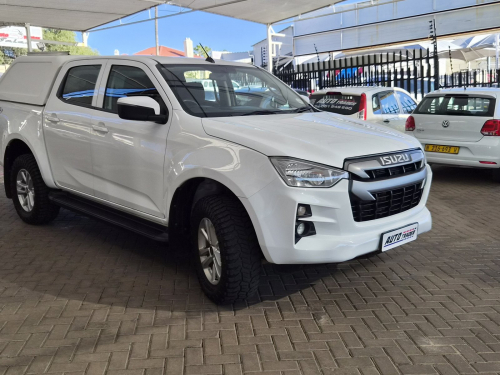 Isuzu D-Max DDI LS in Namibia